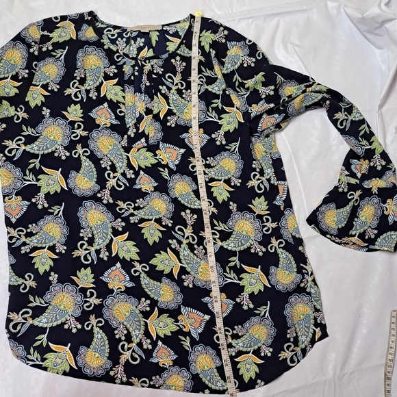 LOFT long sleeves paisley top - Picture 10 of 10